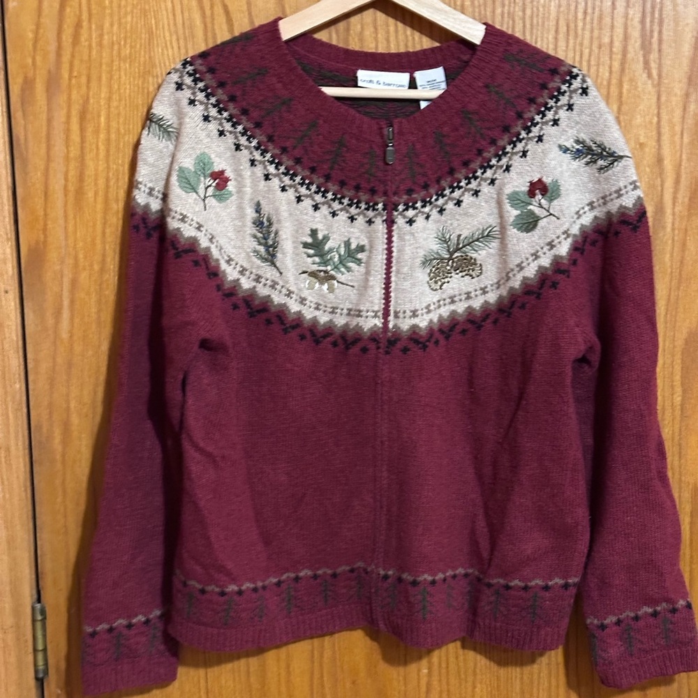 Croft & Barrow Vintage zip sweater‎ embroidered sz medium
